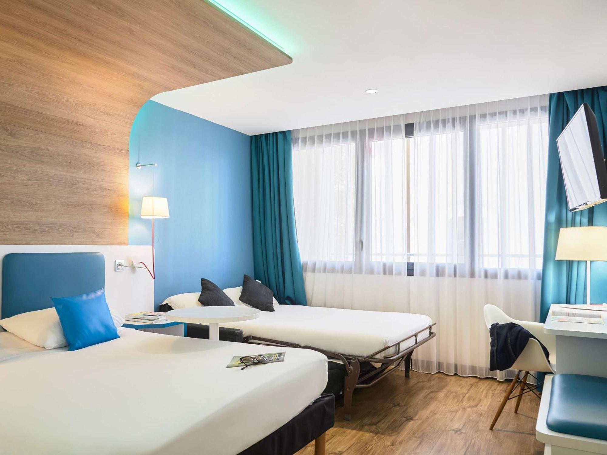 Готель Ibis Styles Montelimar Centre Екстер'єр фото