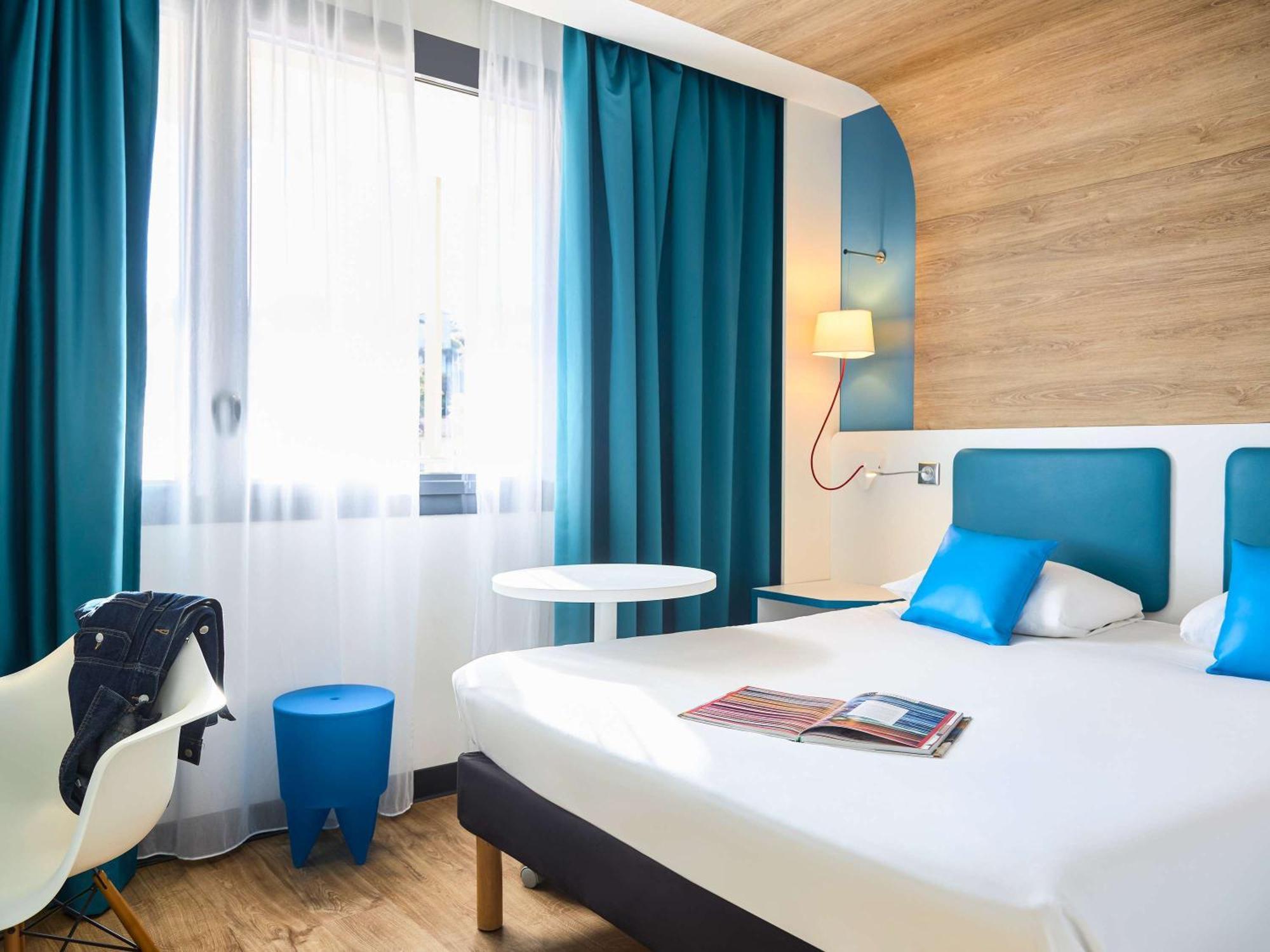 Готель Ibis Styles Montelimar Centre Екстер'єр фото