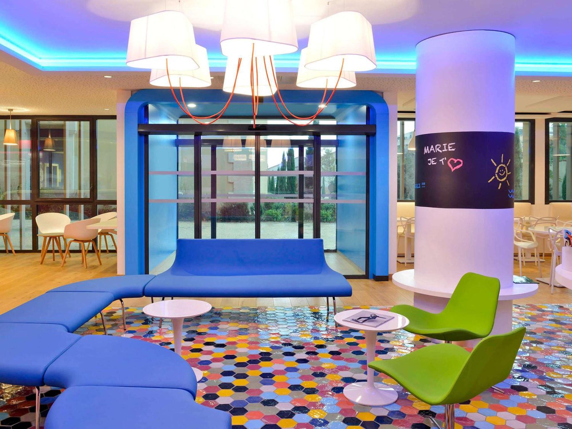 Готель Ibis Styles Montelimar Centre Екстер'єр фото