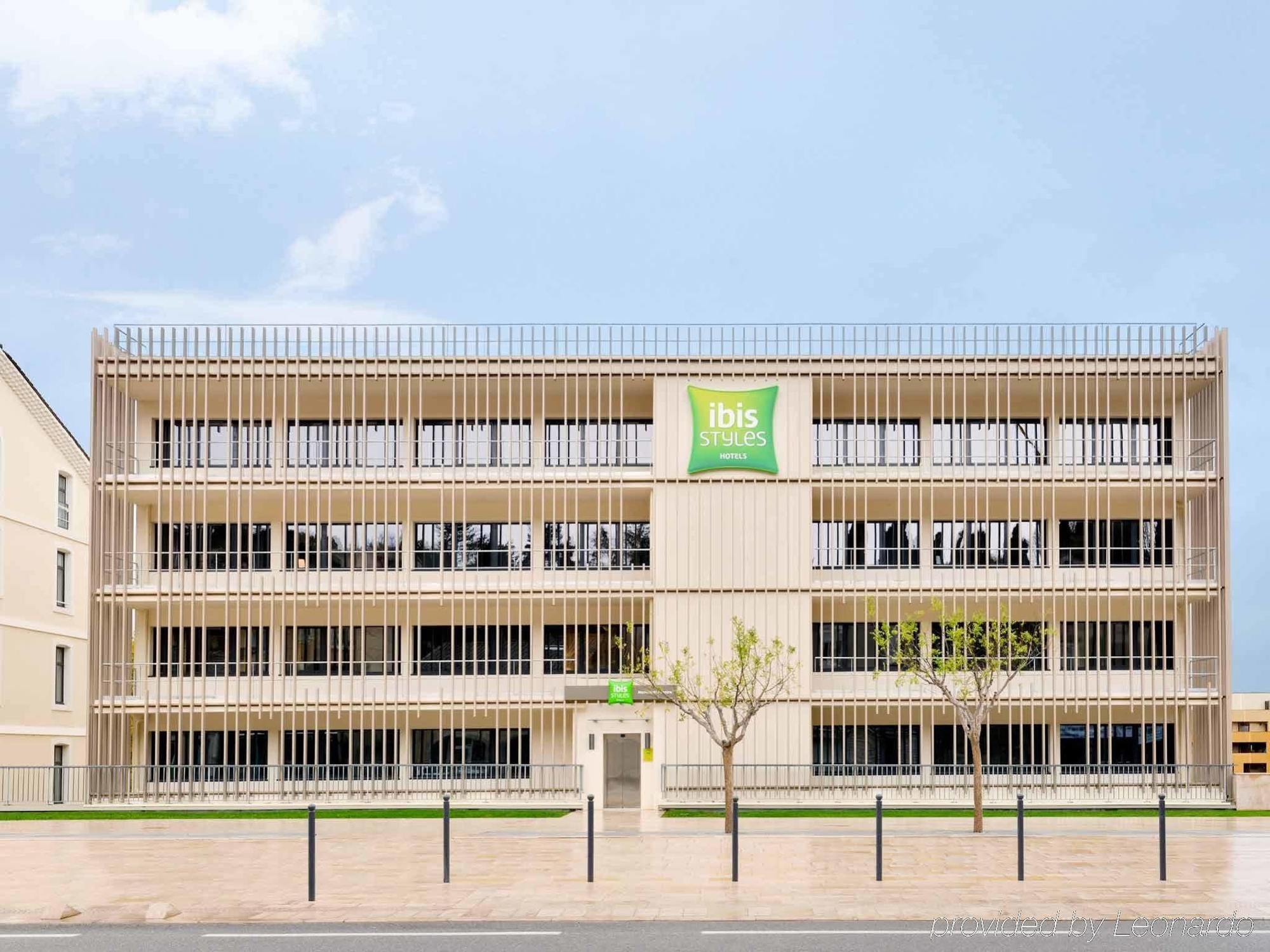 Готель Ibis Styles Montelimar Centre Екстер'єр фото